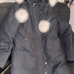 Moose Knuckles Women's Gray Puffer Coat with White Fur Accents SIZE LARGE